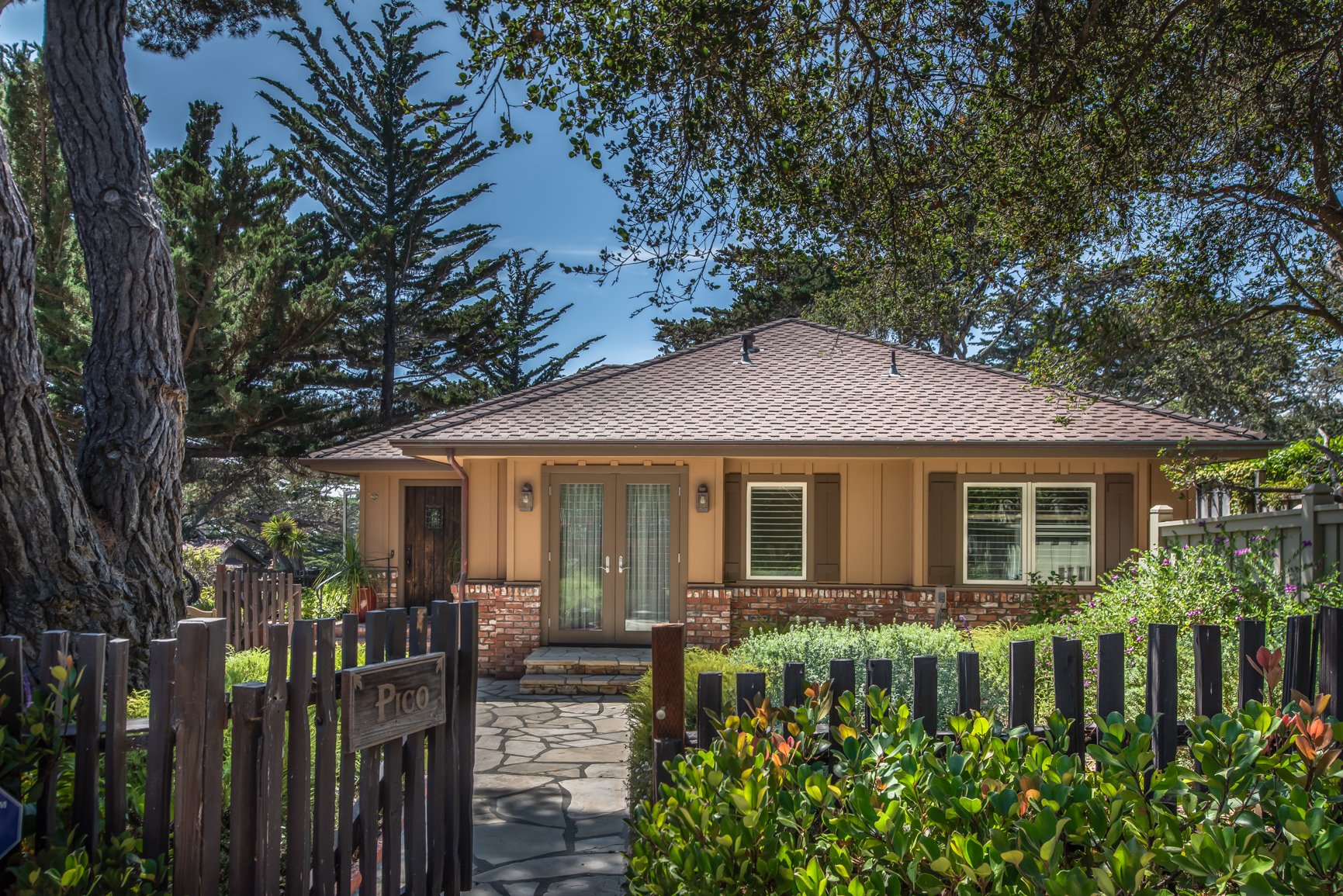 Oceanview Cottage