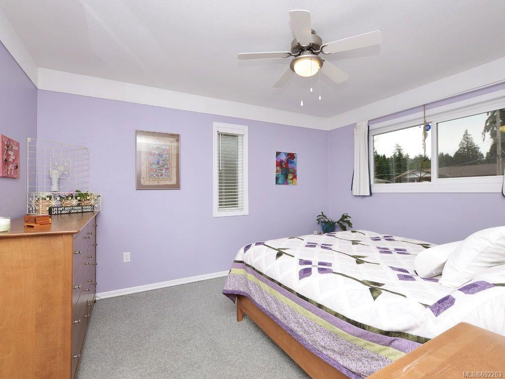 566 Ledsham Rd, Colwood