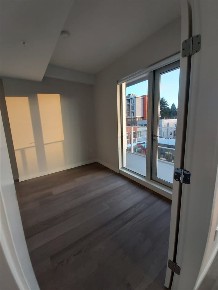 528 W King Edward Ave #401