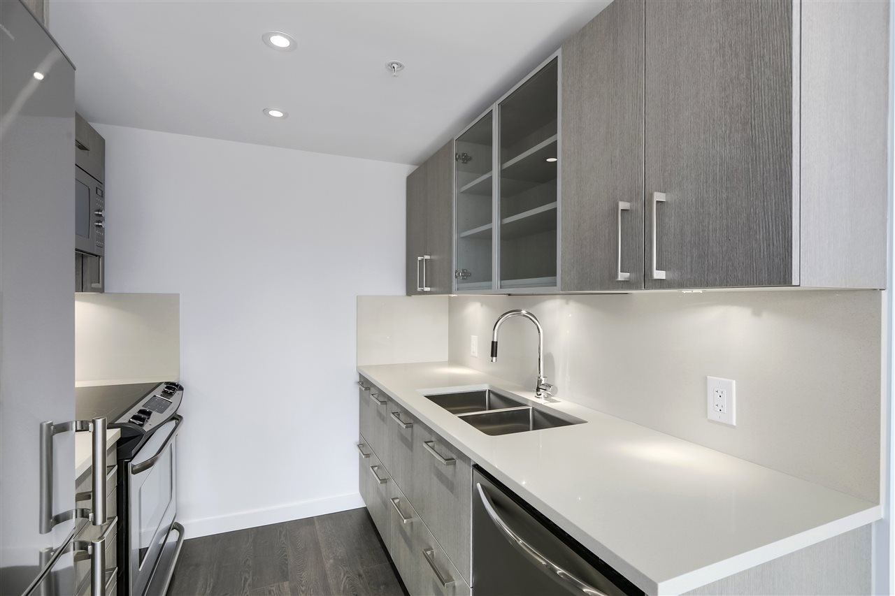 1104-983 E Hastings St