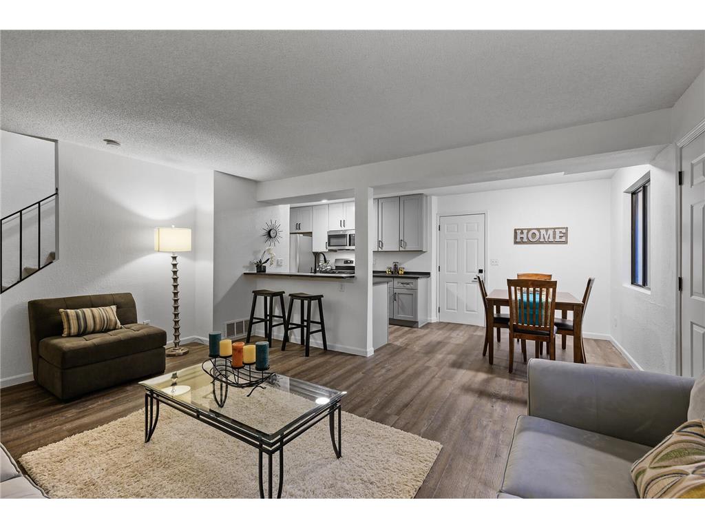 6402 84th Court N #11B, Brooklyn Park, MN 55445-2600
