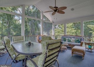 8303 TALLY HO LUTHERVILLE