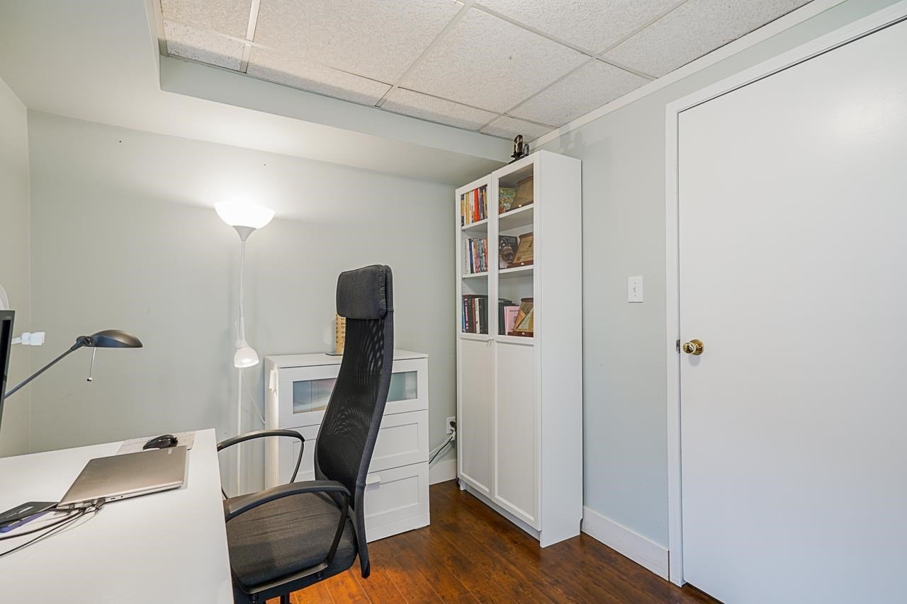 1288 Victoria Dr