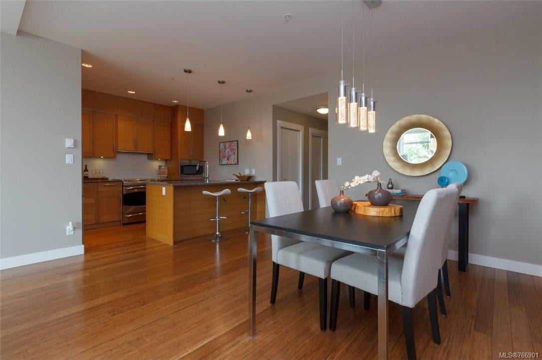 103-9820 Seaport Pl