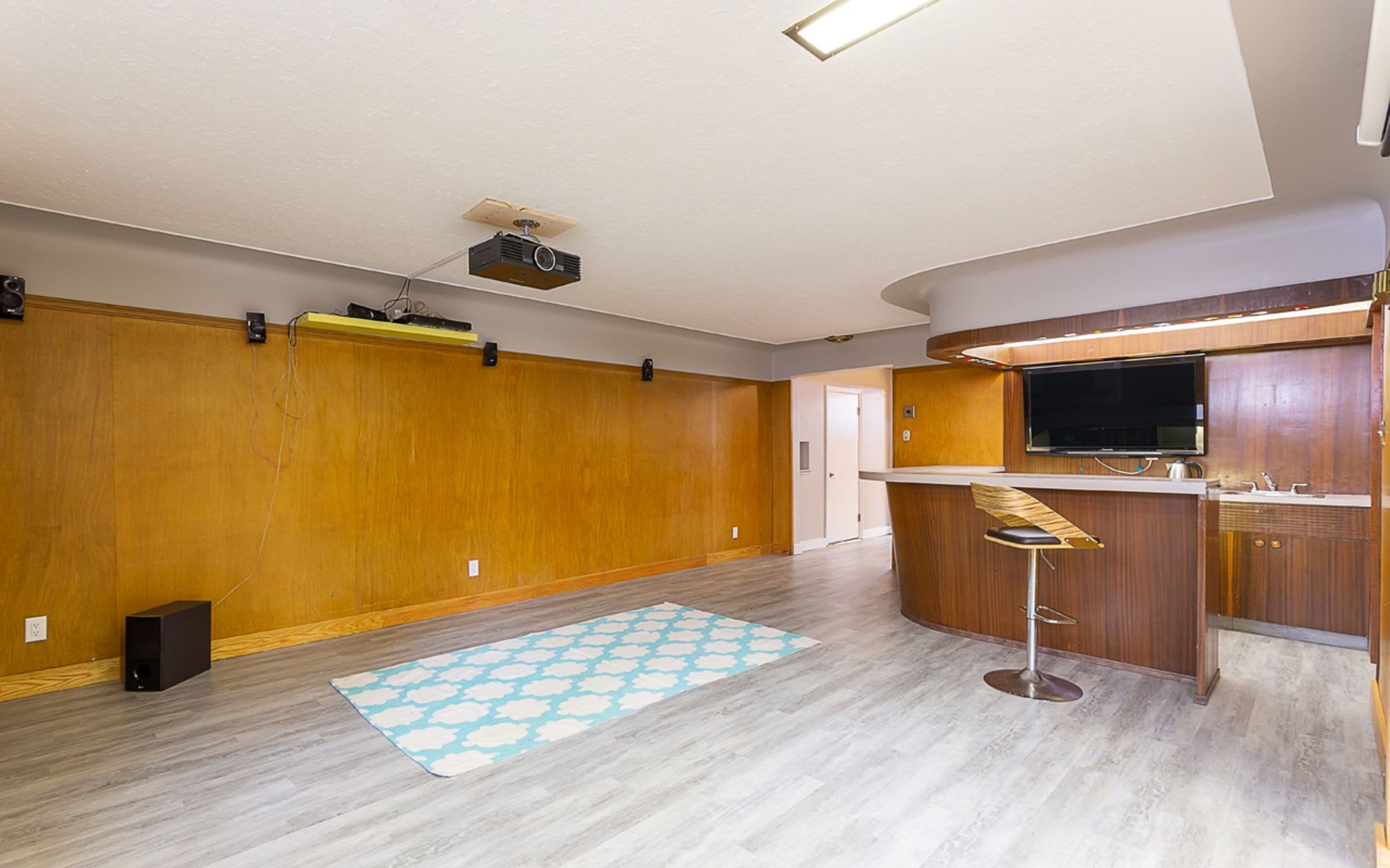 14019 101A ave