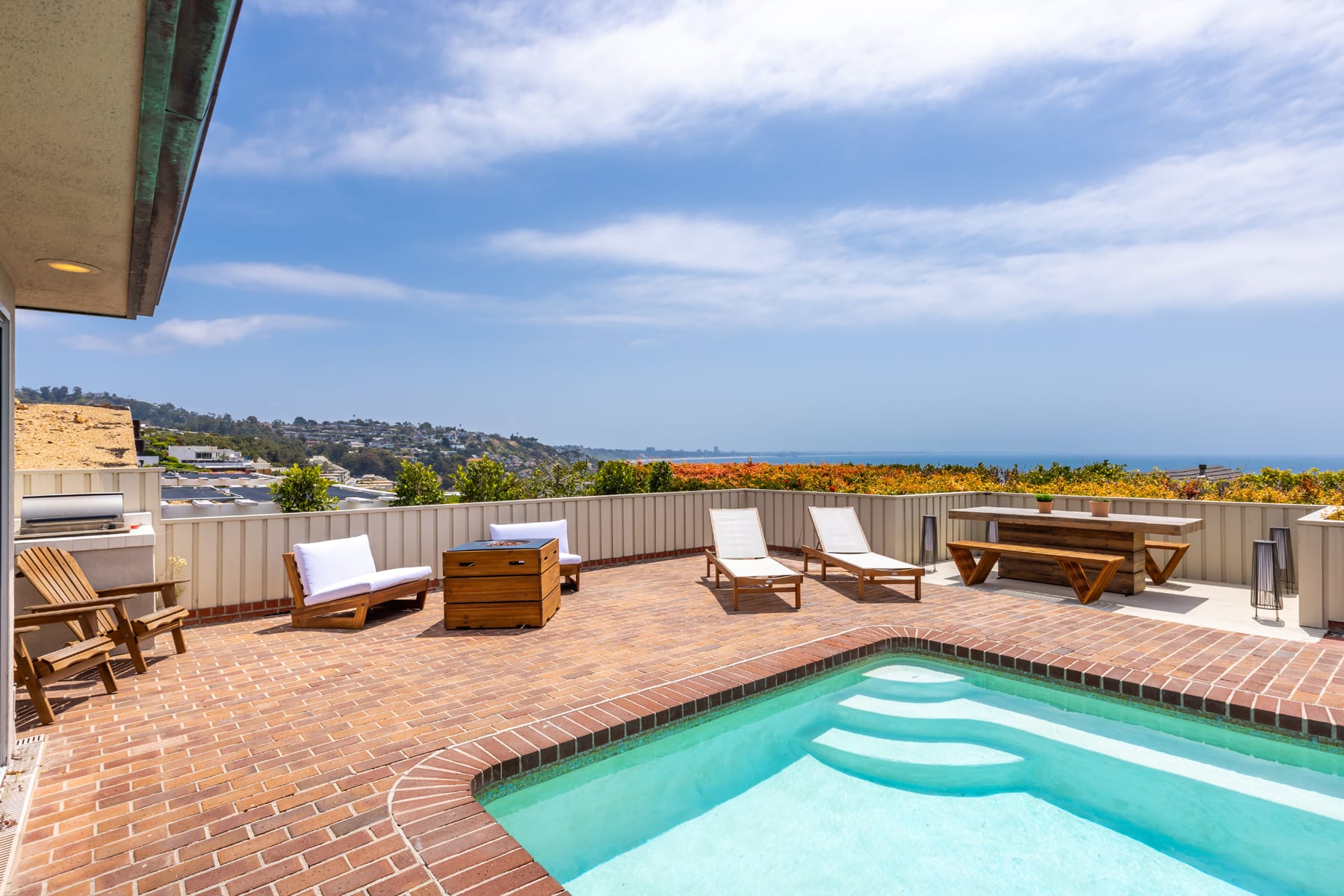 4B/ 3B Ocean View Home with Pool