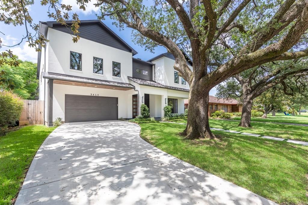 3410 Broadmead Dr