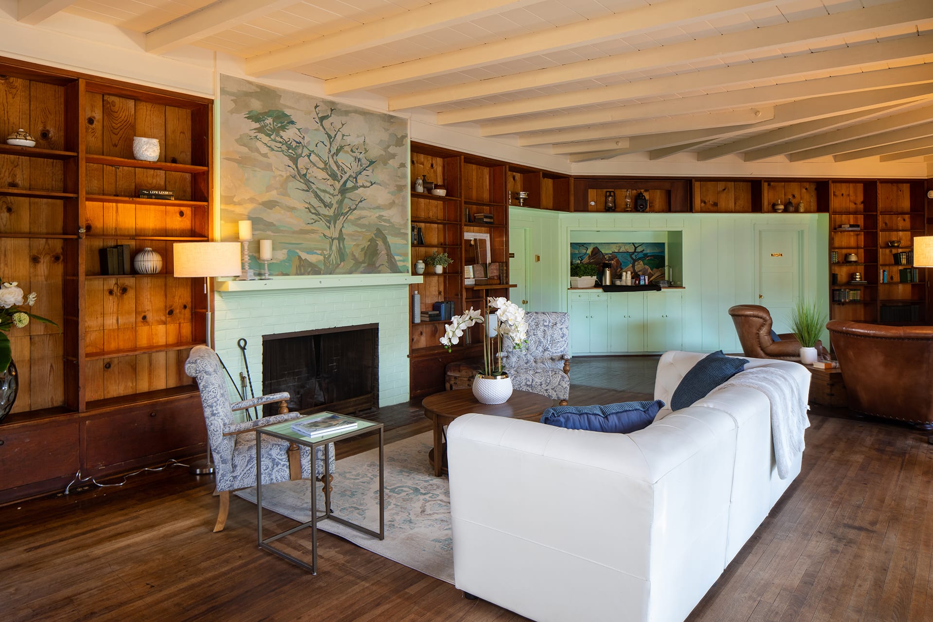 Blue Sky Lodge - Carmel Valley Village
