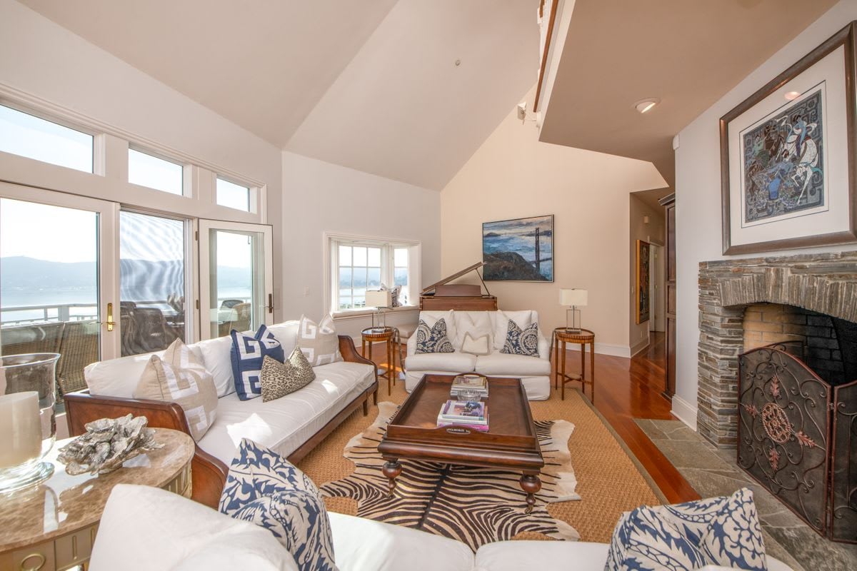 Panoramic Luxury Awaits: 10 Via Paraiso West - Tiburon's Premier Golden Gate View Home