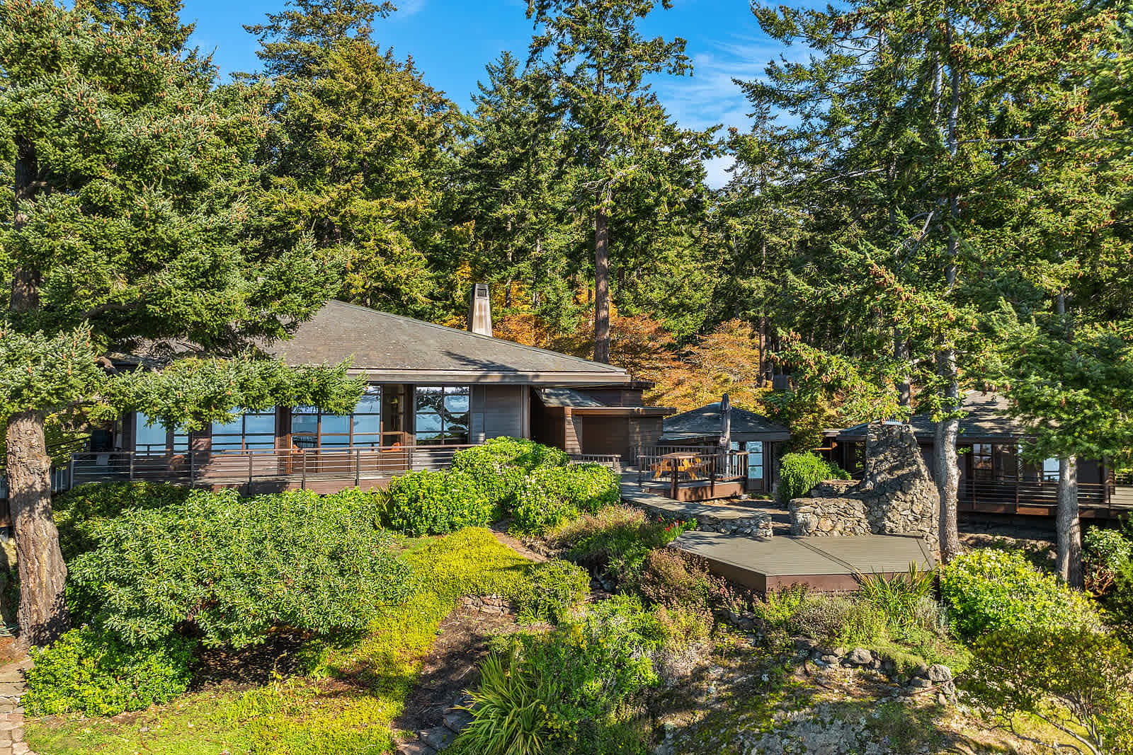 San Juan Island Estate - 723 Carefree Way - Friday Harbor