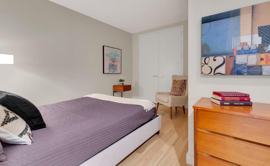 75 Wall Street, Apt 22-R