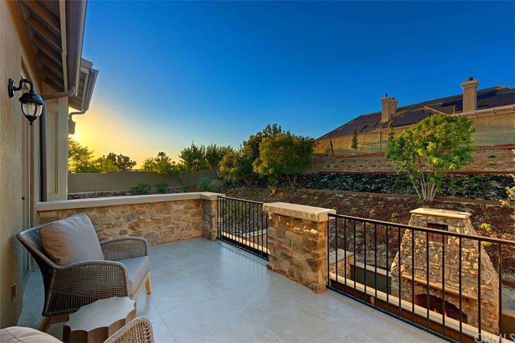 25251 Mustang Drive