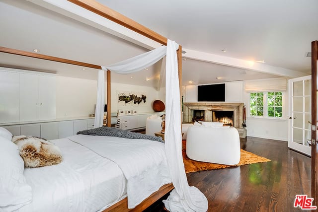 Villa Grove