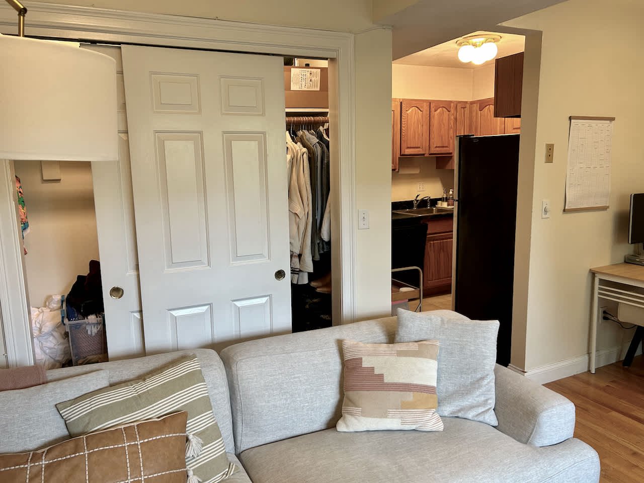 South End - Penthouse 1 bed 1 bath w. Central air/heat & Laundry! 