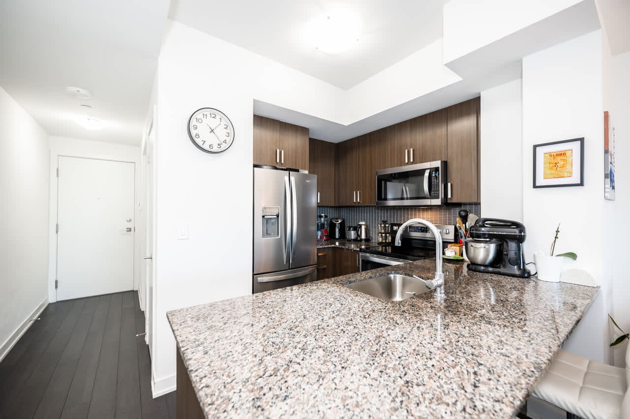 1603 Eglinton Ave W Unit: 716