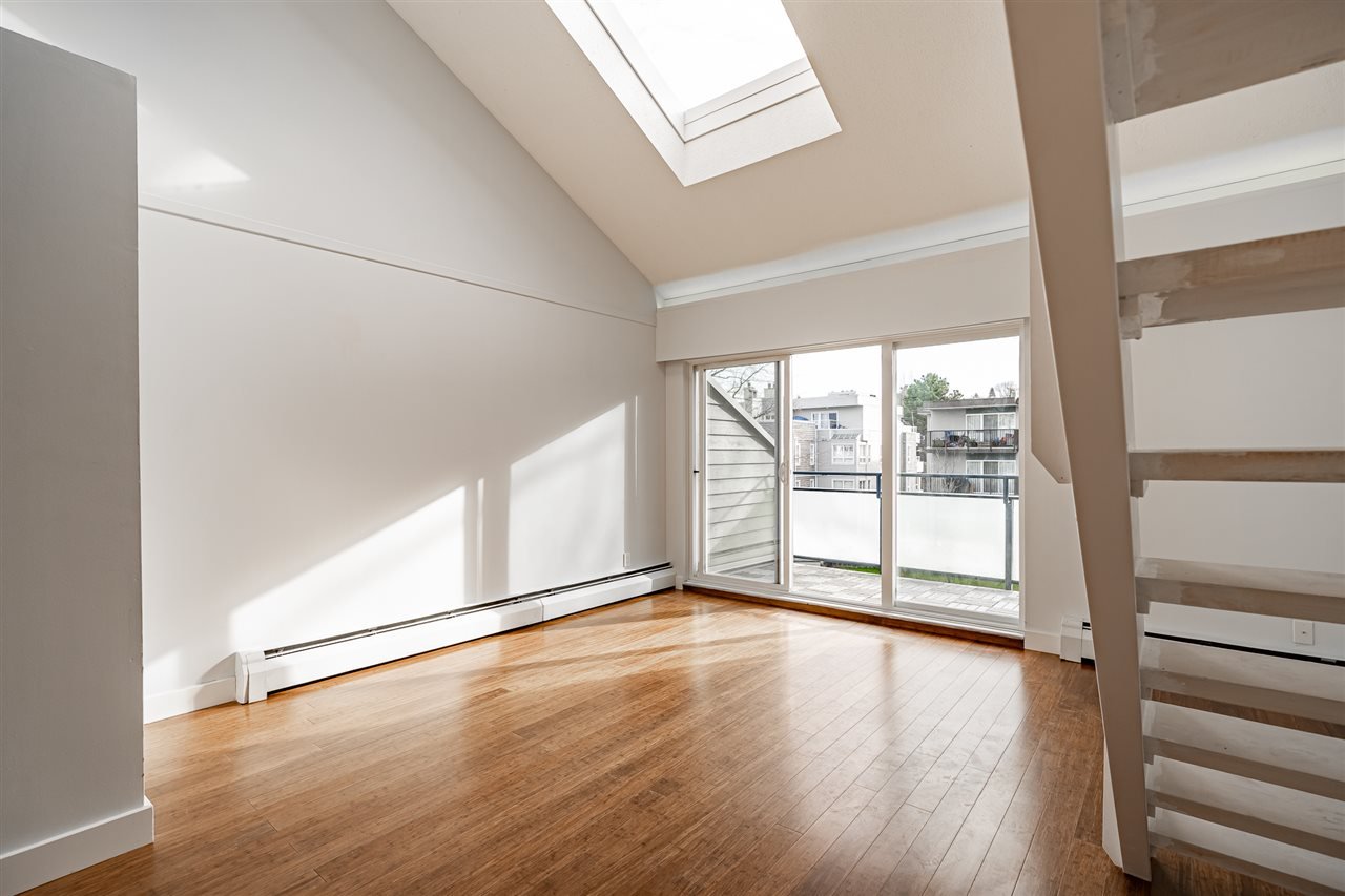 PH2-2125 York Ave