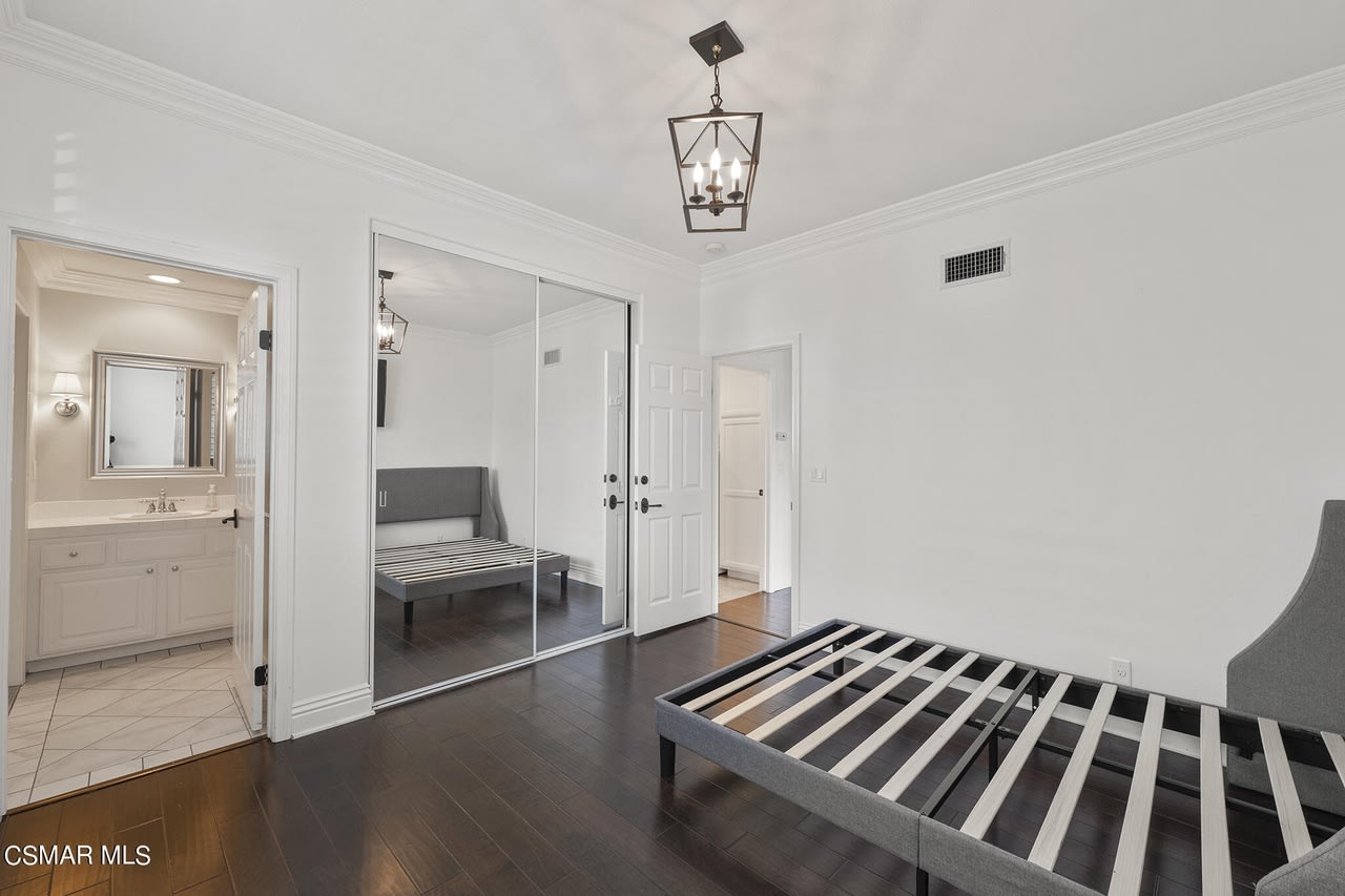 3502 Indian Ridge Cir