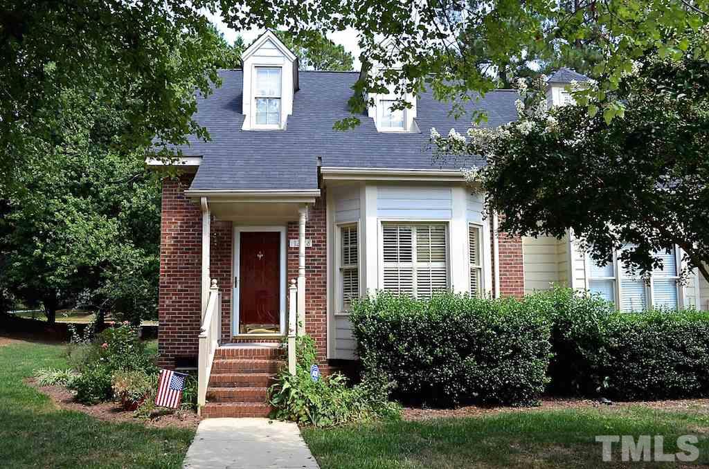 1228 Shadow Bark Ct