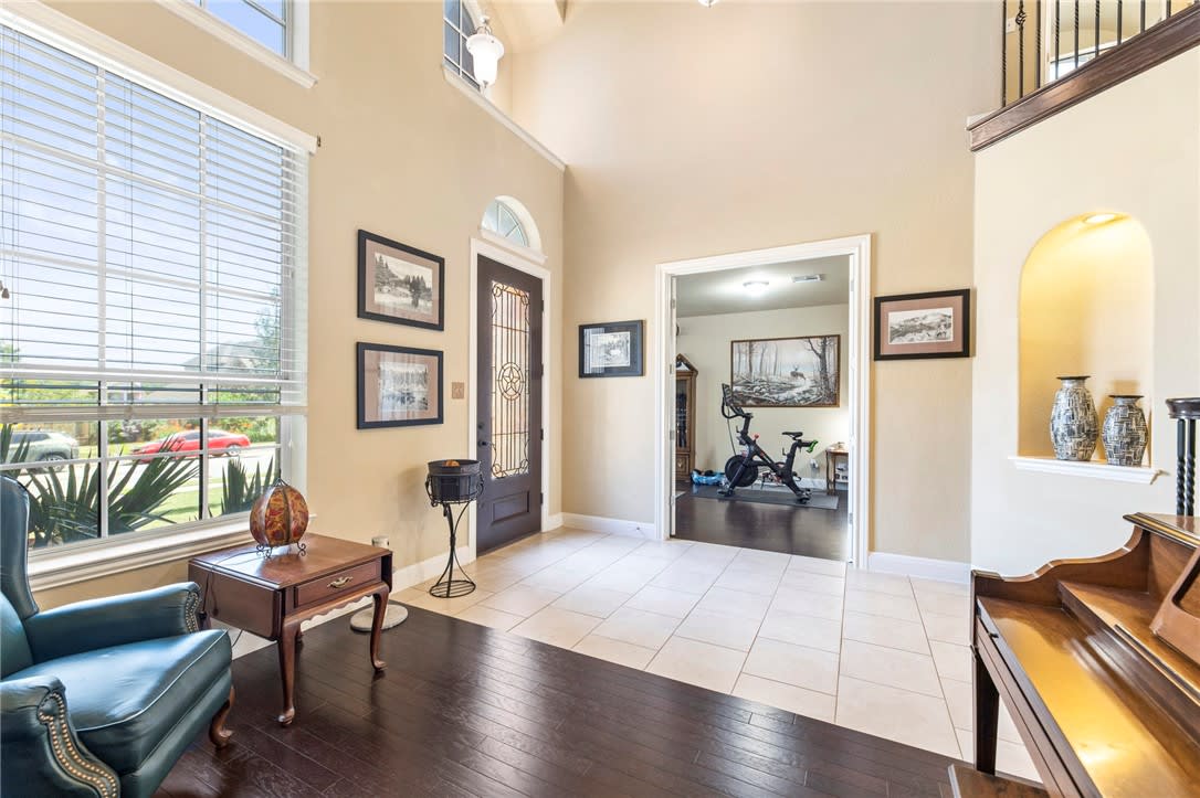 12224 Lostwood Cir