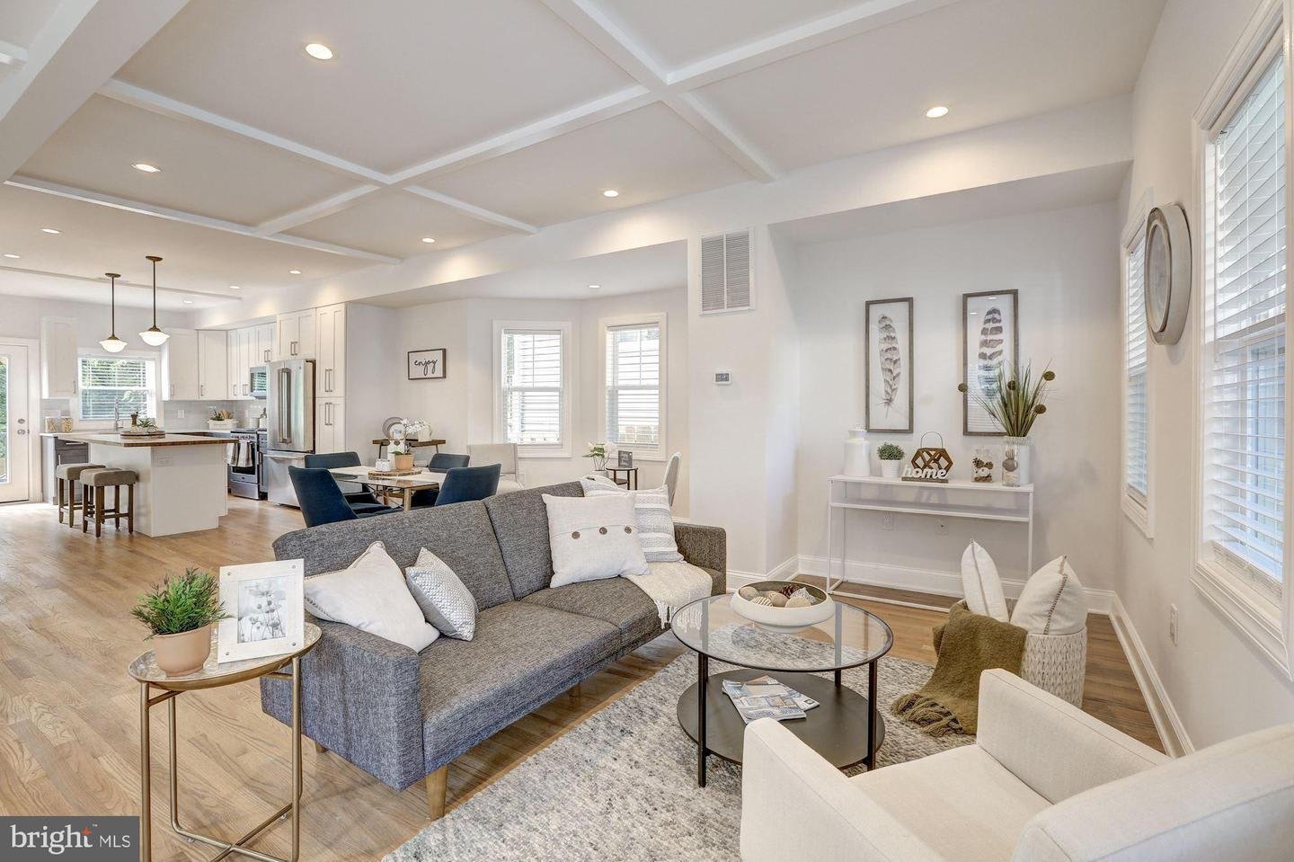 2609 Brentwood Rd NE