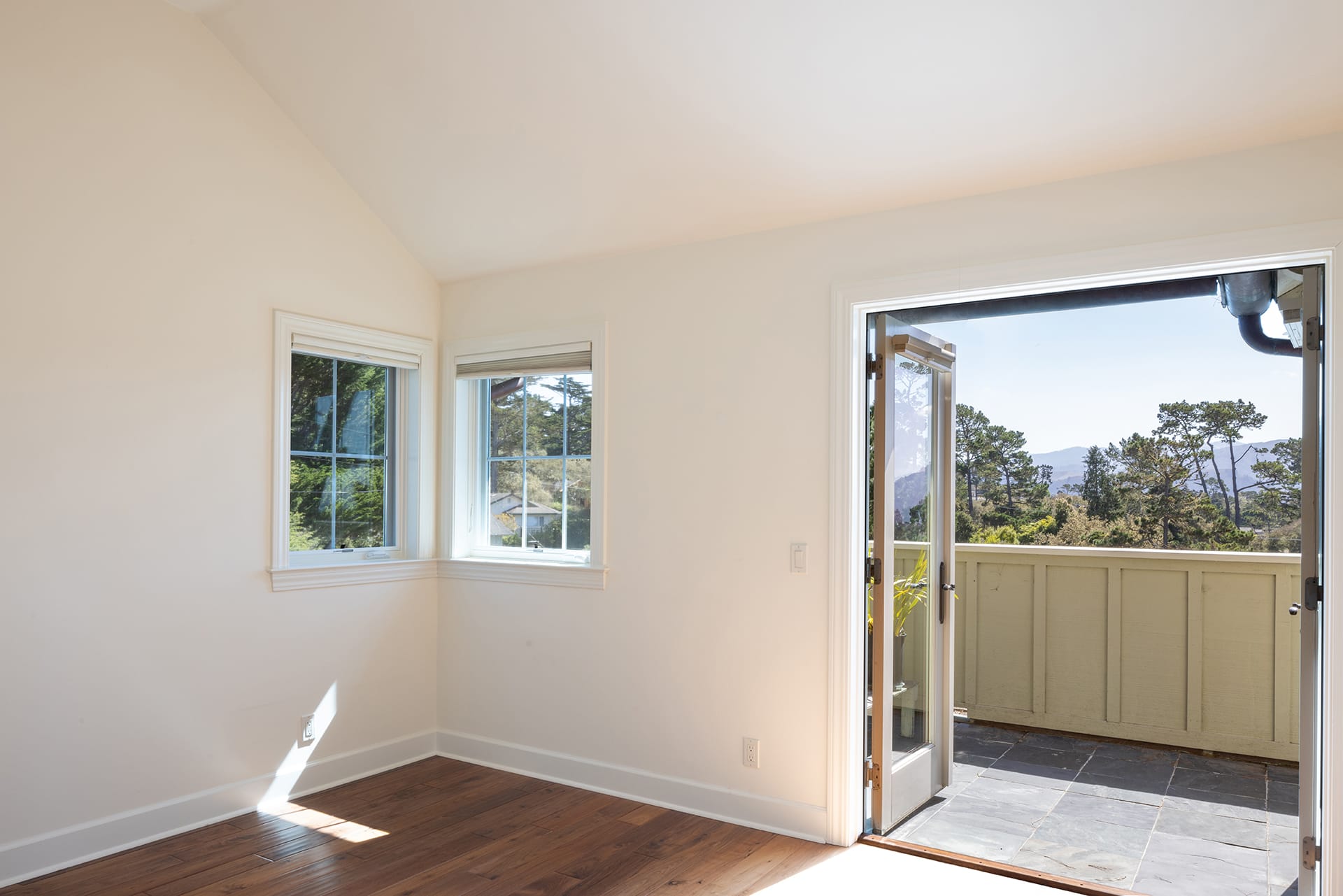 Stunning Point Lobos Views - 24876 Pescadero Road