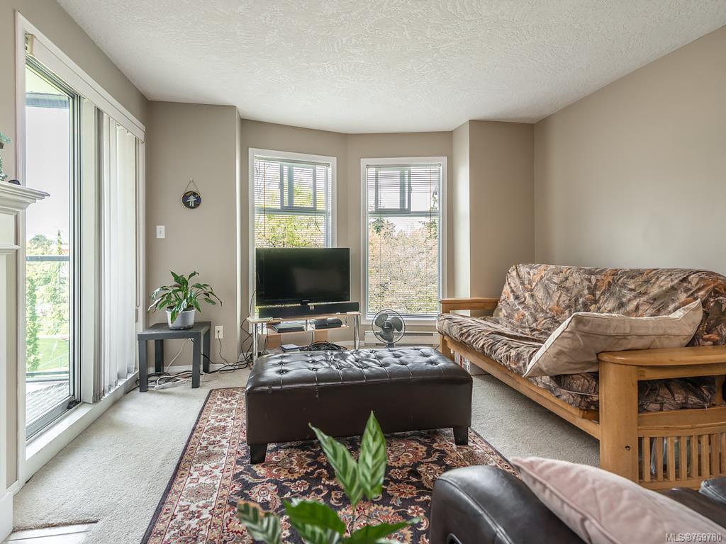 311-894 Vernon Ave