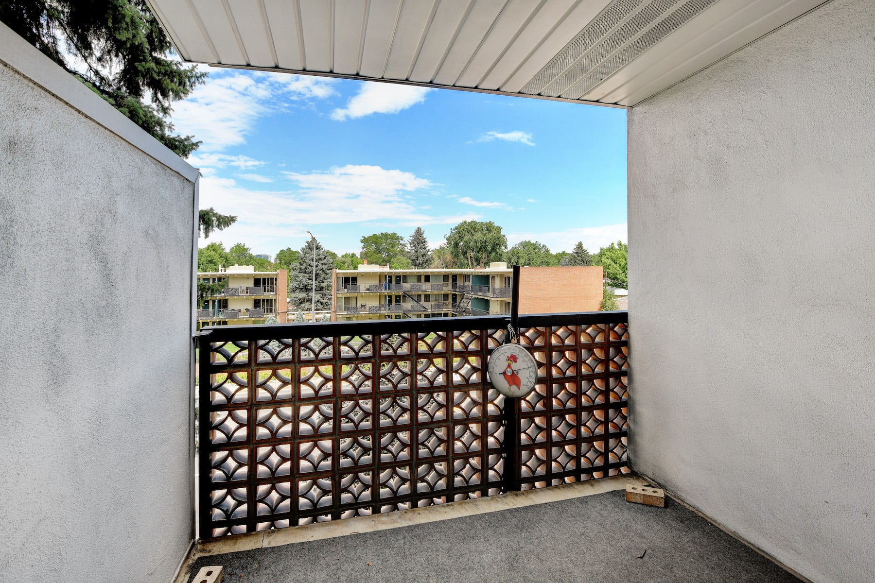 4570 E Yale Avenue #301