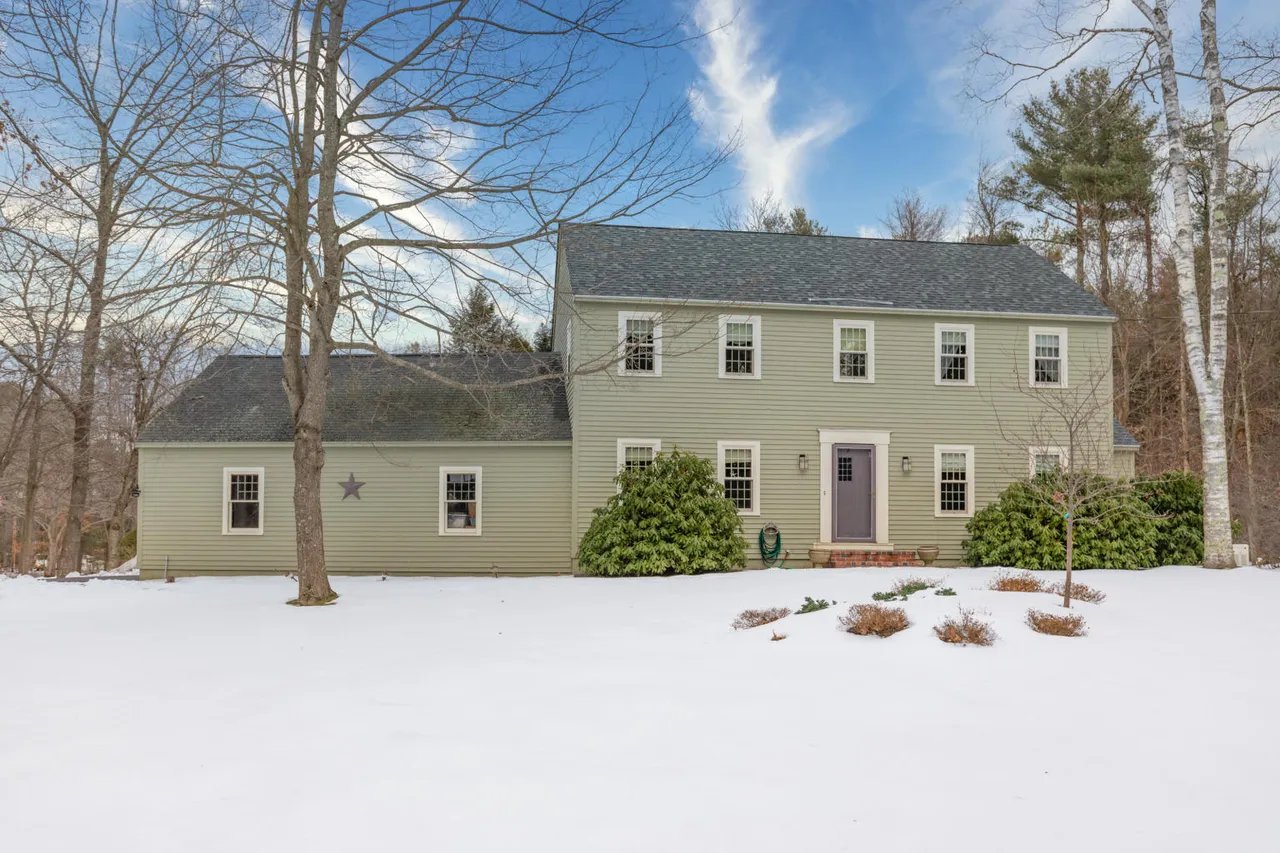 Home for Sale – 101 Fieldstone Estates Road, York, ME