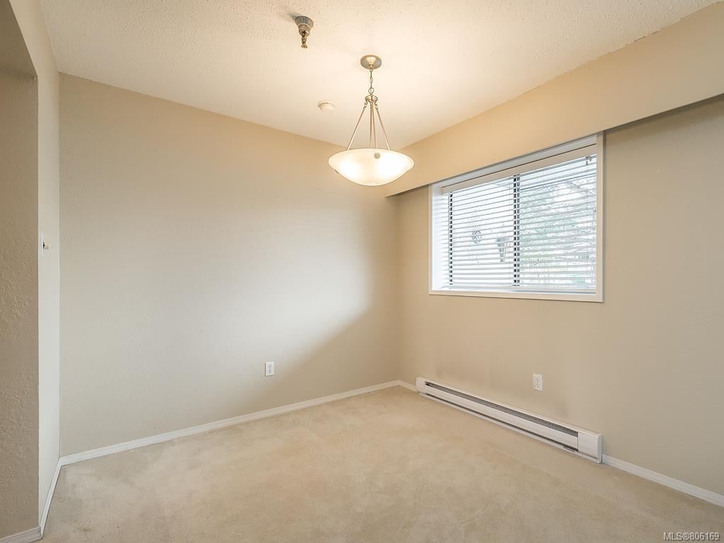 208-71 Gorge Rd