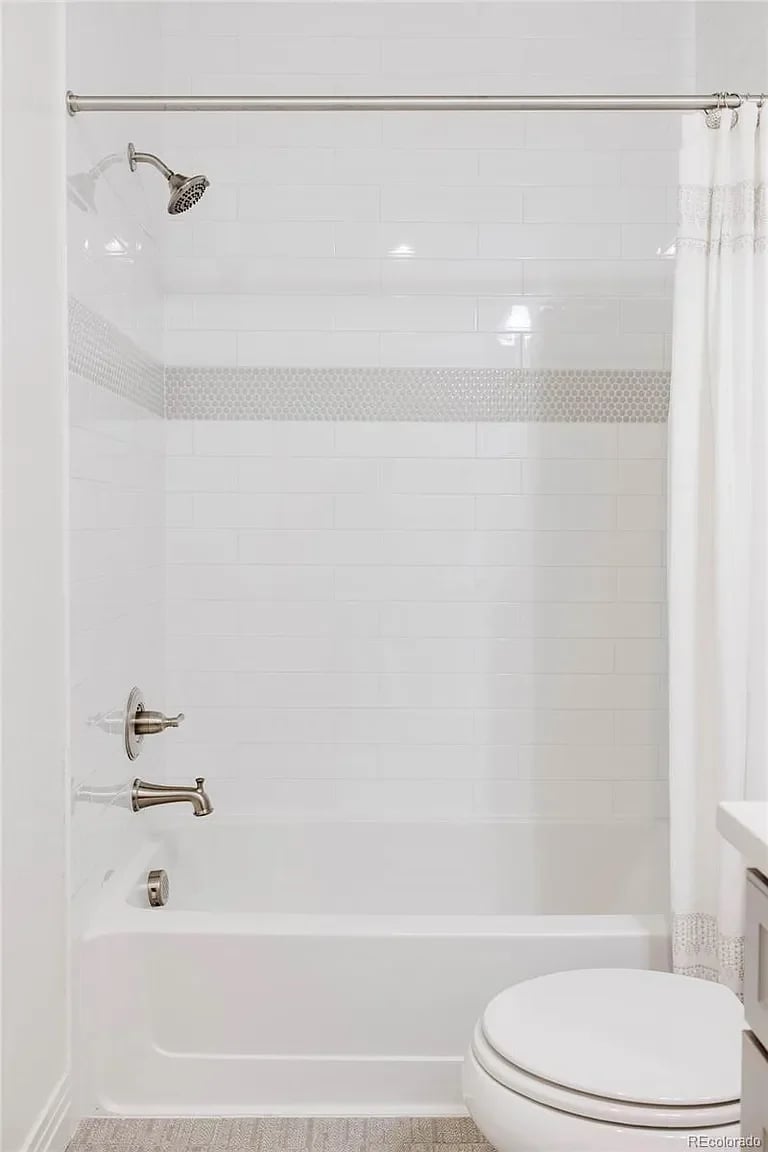10141 E. 59th Dr.