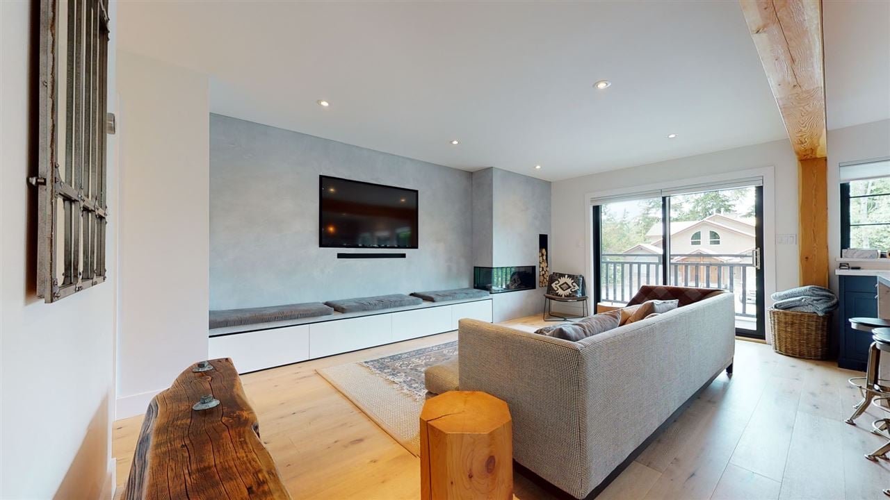 2207 Aspen Dr