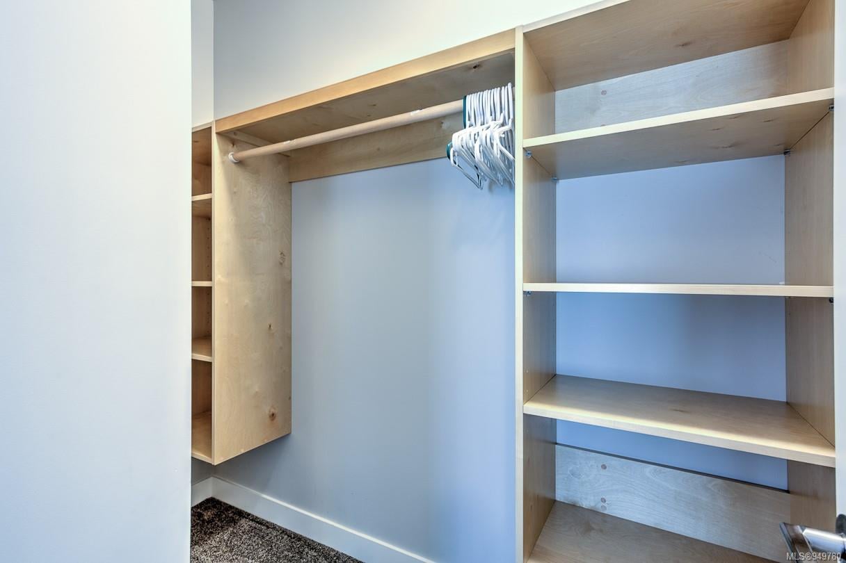 6185 Palahi Pl