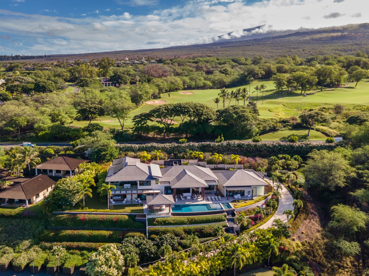 38 Ualei Place | $28.5M