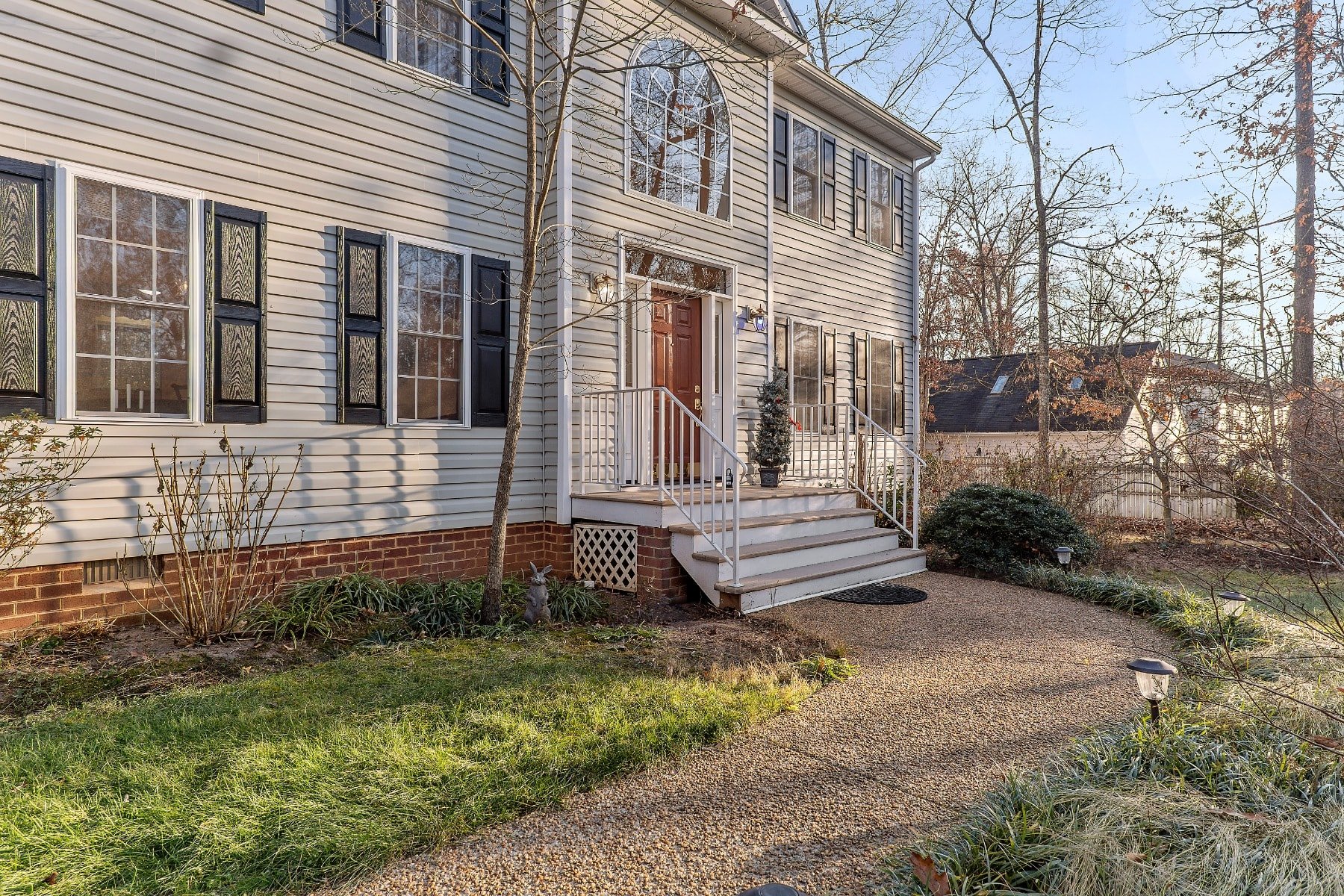 3531 Sherwood Bluff Way