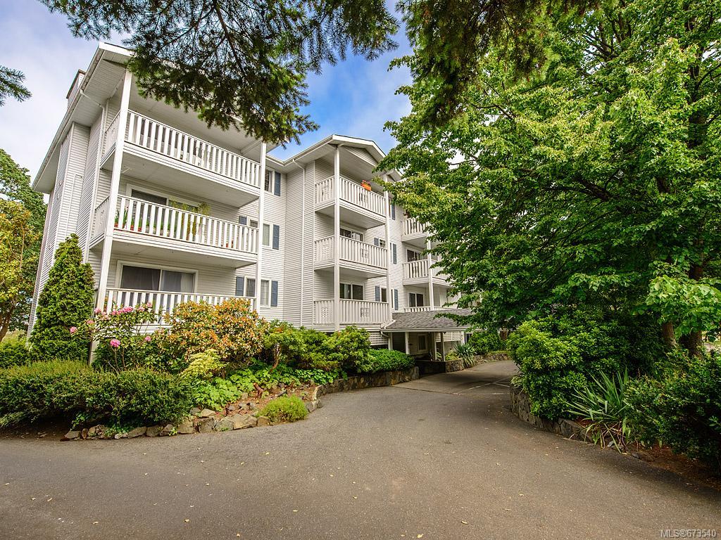 304-1060 Linden Ave, Victoria