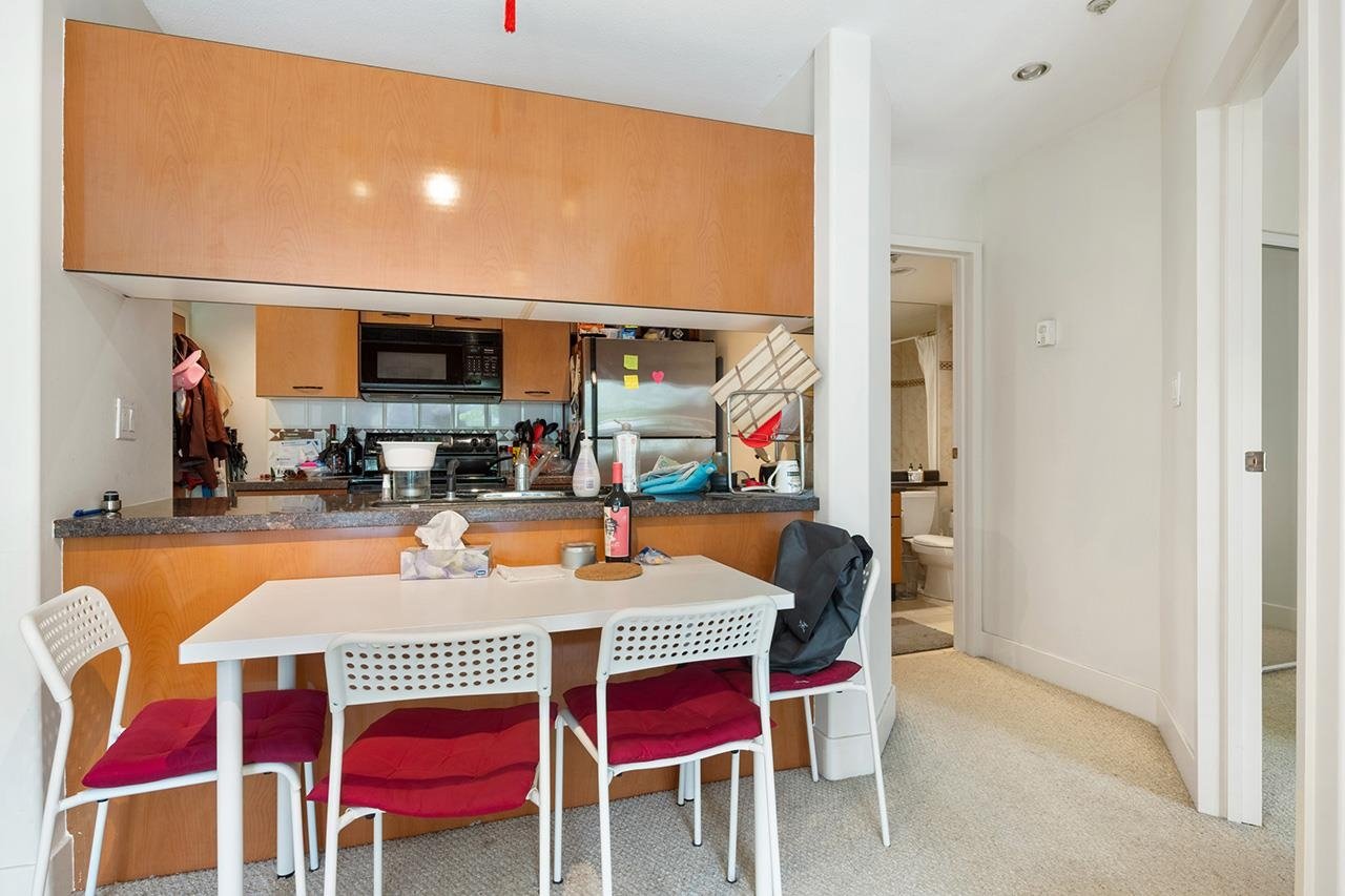 214-1823 W 7th Avenue, Vancouver
