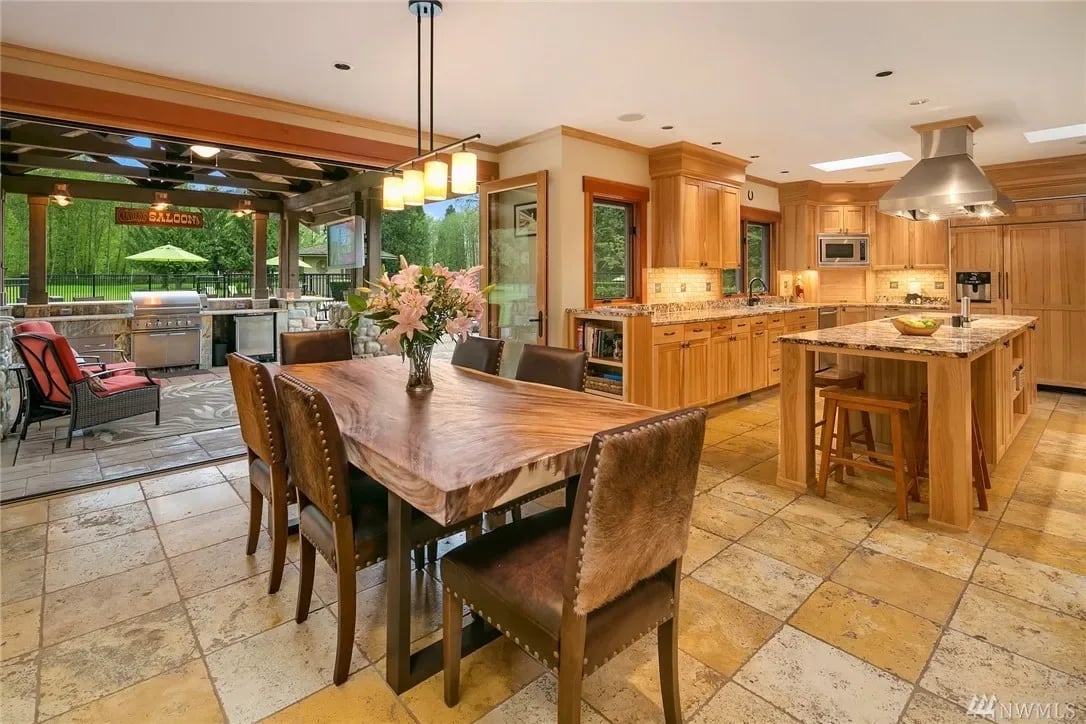 31211 SE REDMOND FALL CITY RD