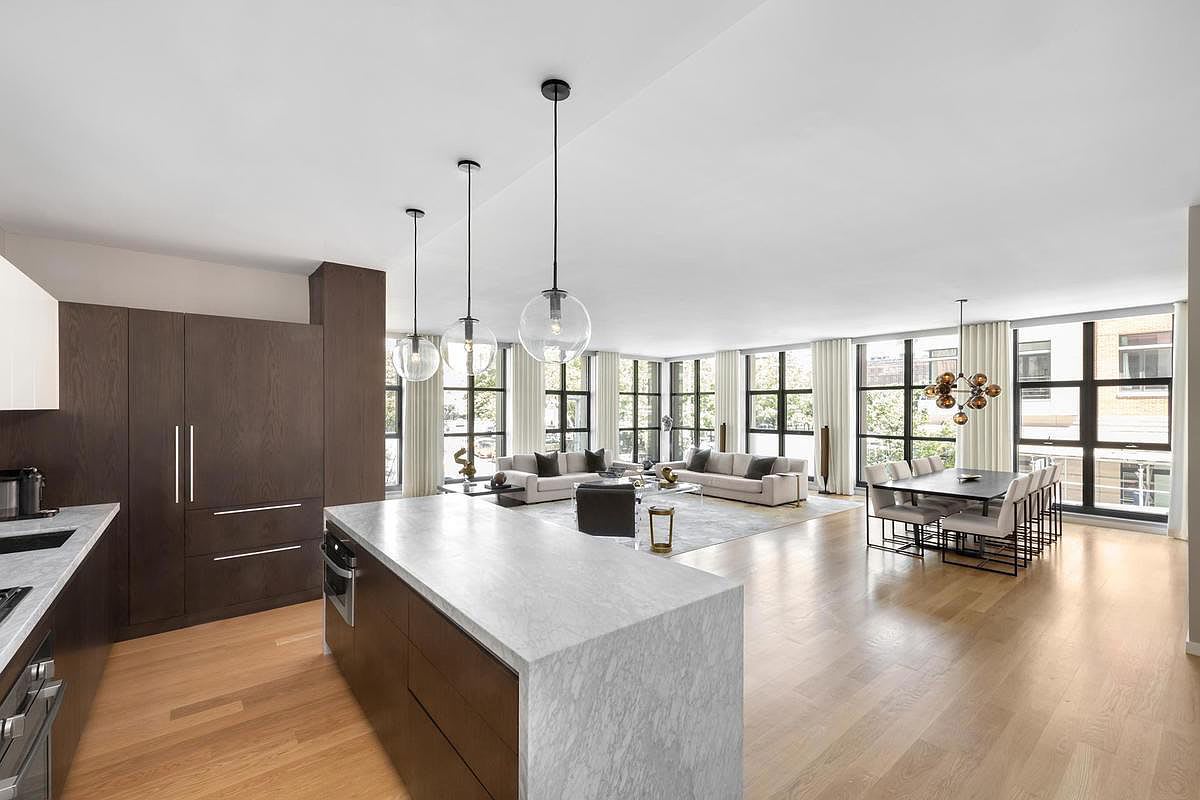 11 North Moore St, #2A