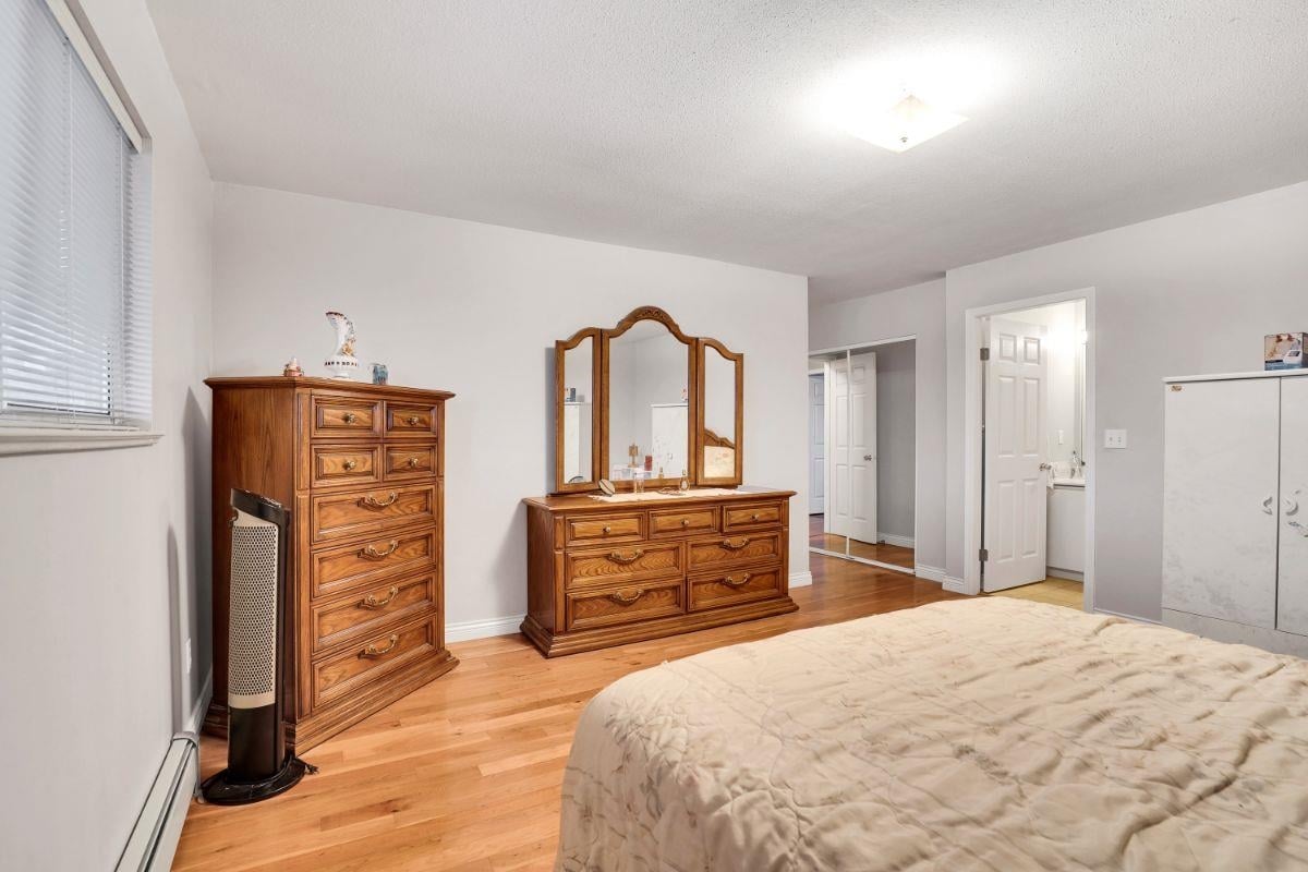 7562 Cariboo Road Rd, Burnaby