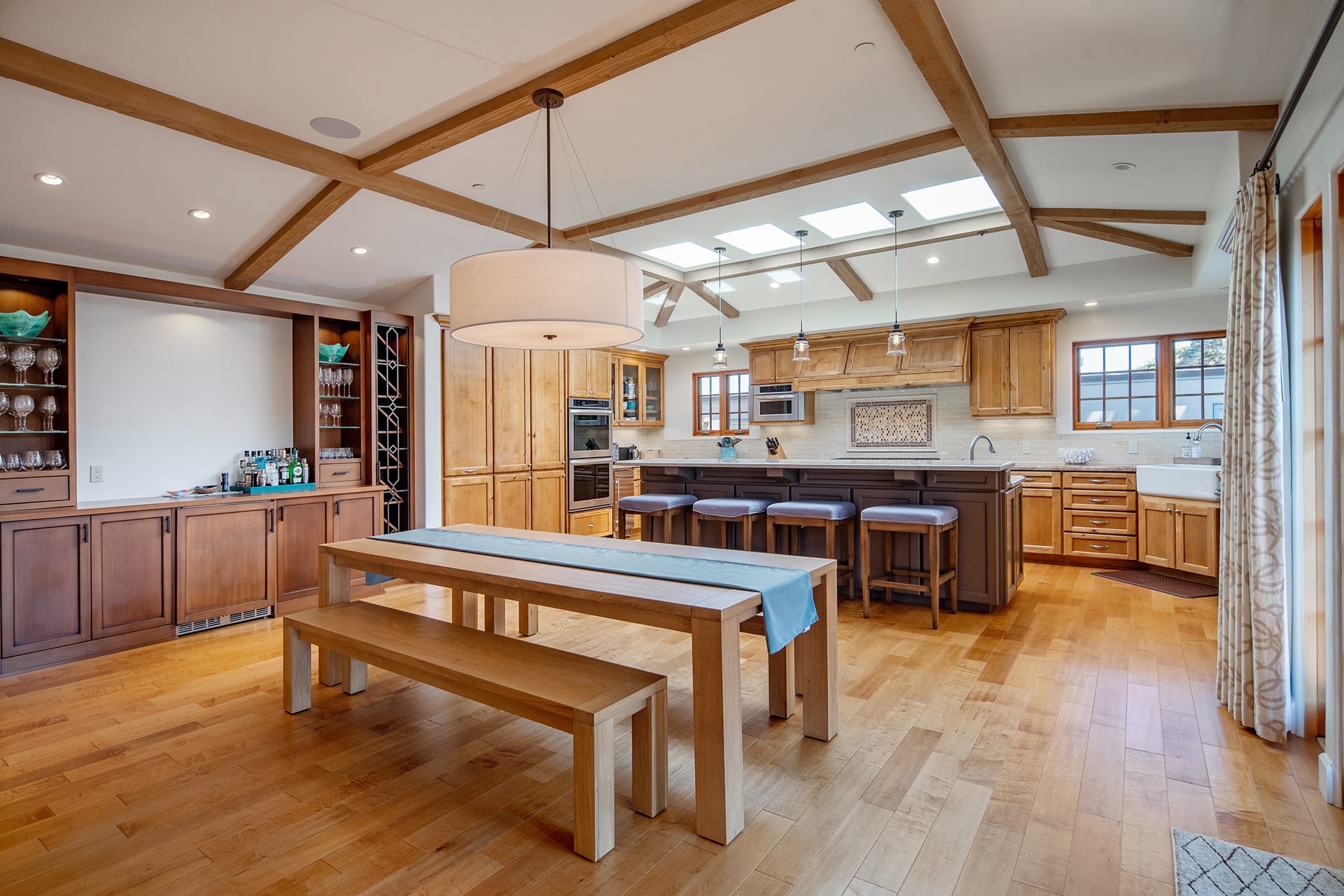 Stunning Home On Carmel Point - 26285 Valley View Ave