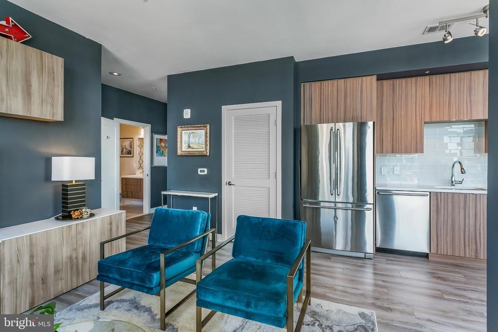 460 New York Ave NW, #1003