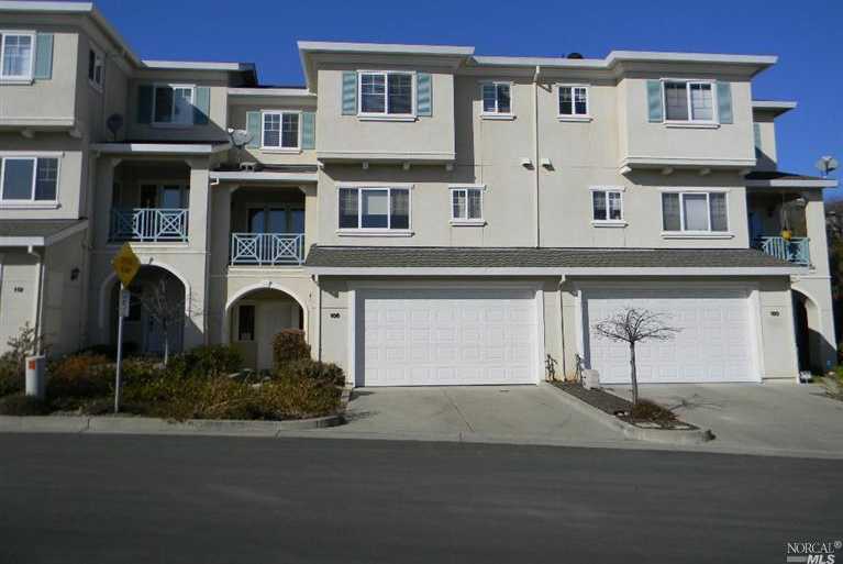 106 Shoal West Drive