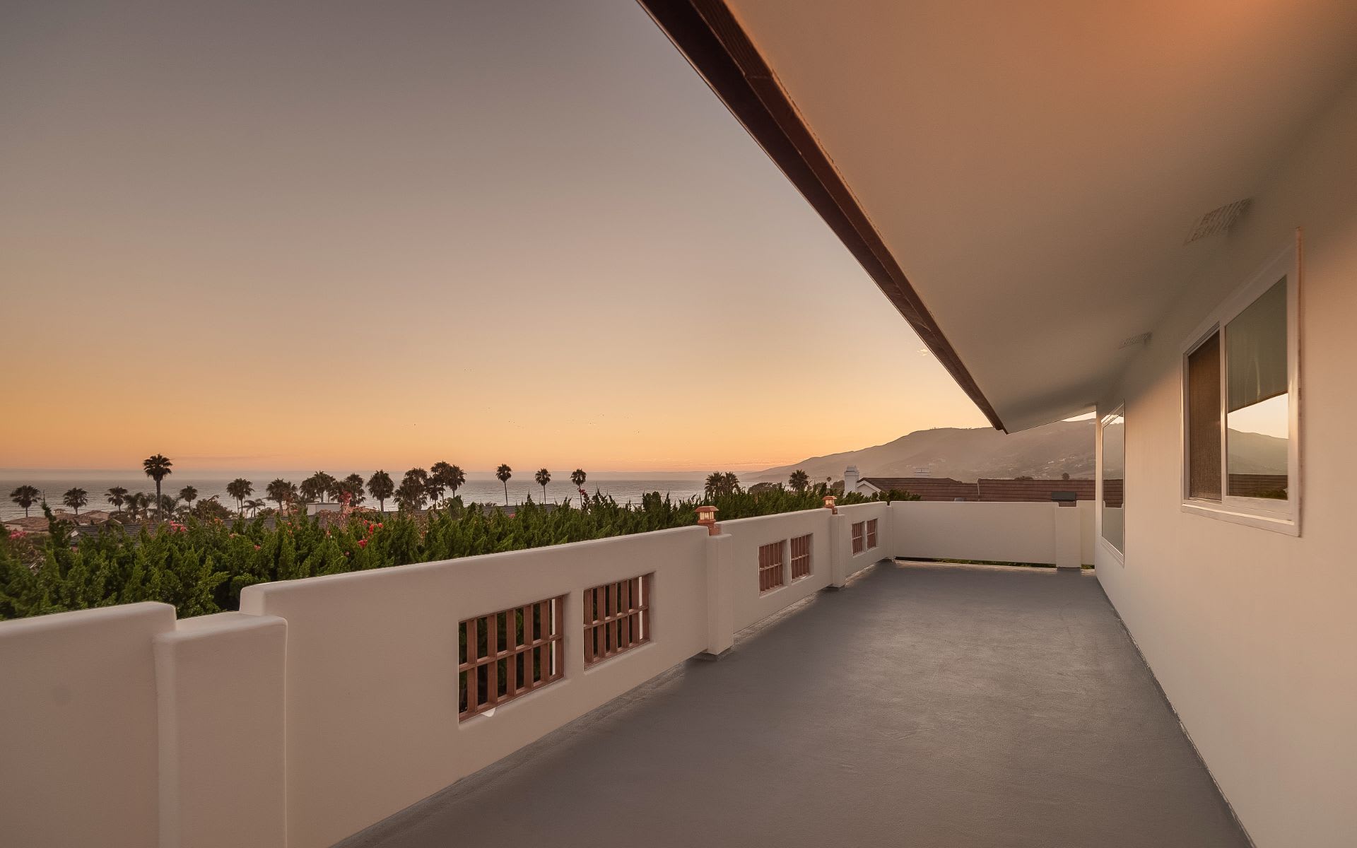 30506 Morning View Dr