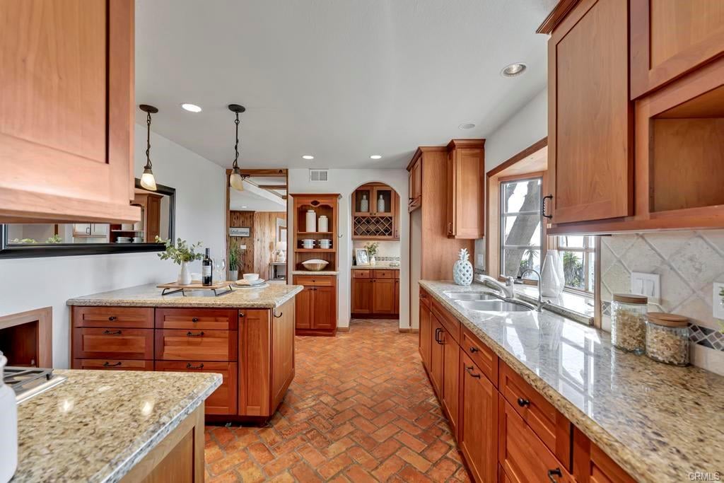 3069 Zell Drive