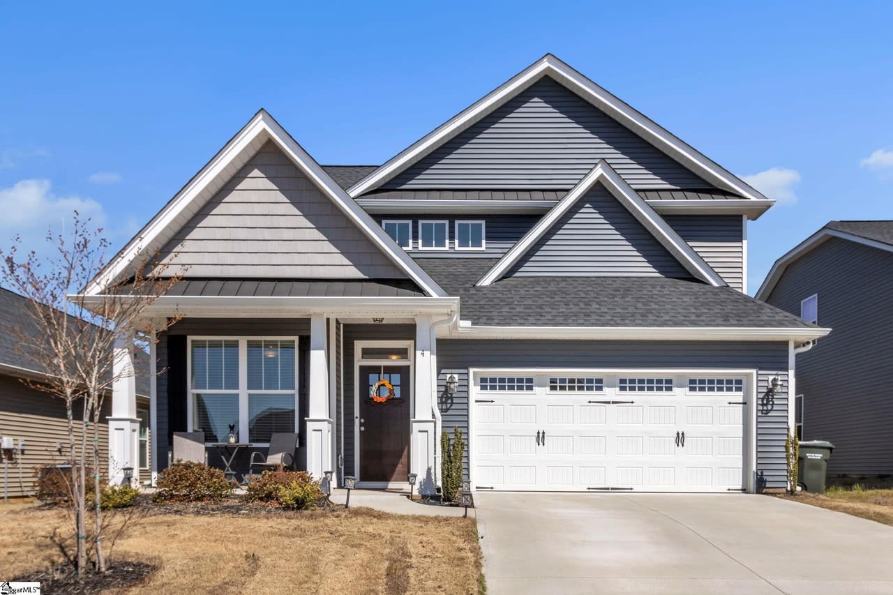 4 Royal Pine Wy