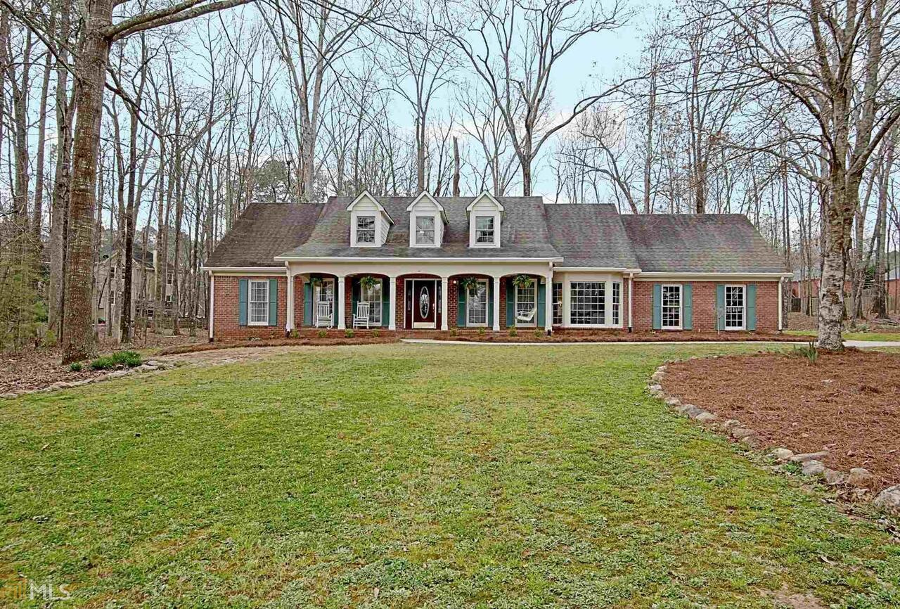 110 Brennan Dr