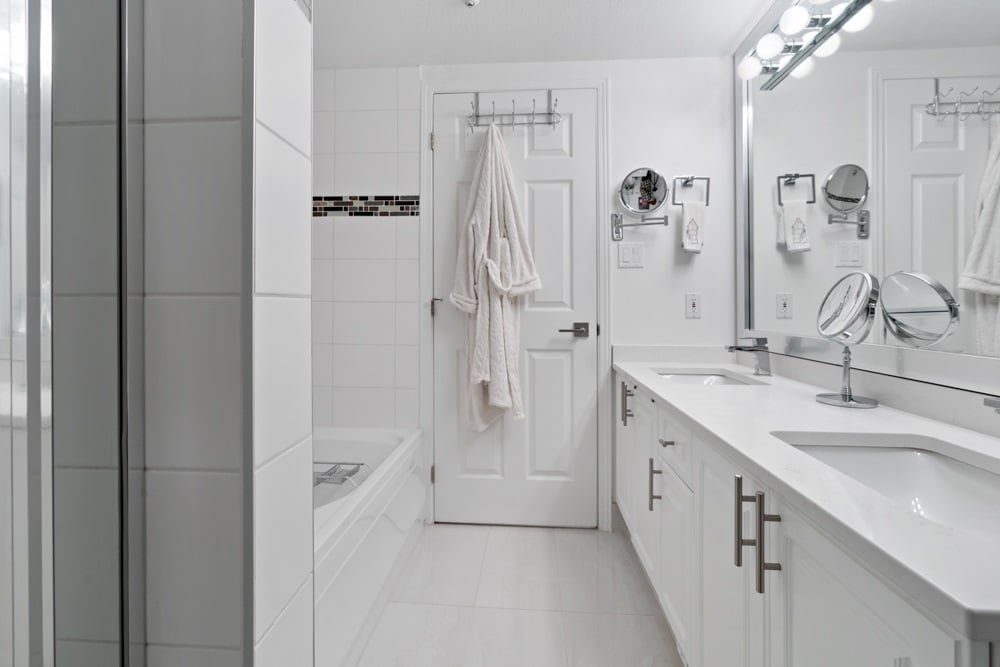 311-3658 Banff Ct