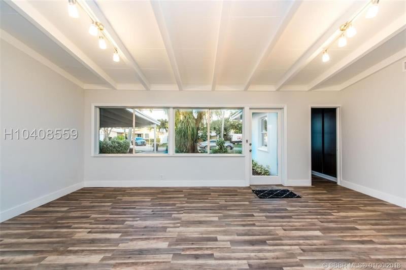 1519 SW 18th Ave