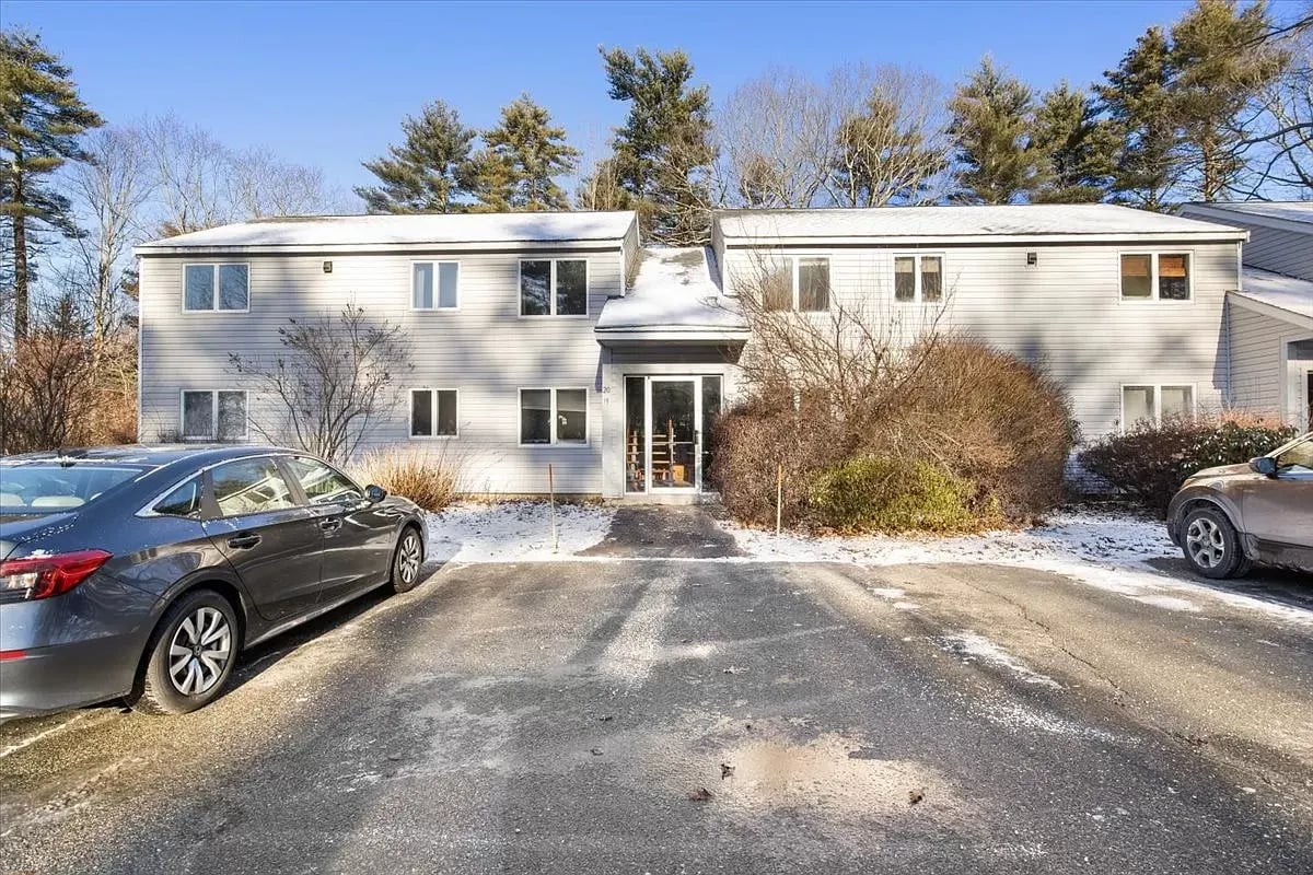 23 Old Stagecoach Rd #20
