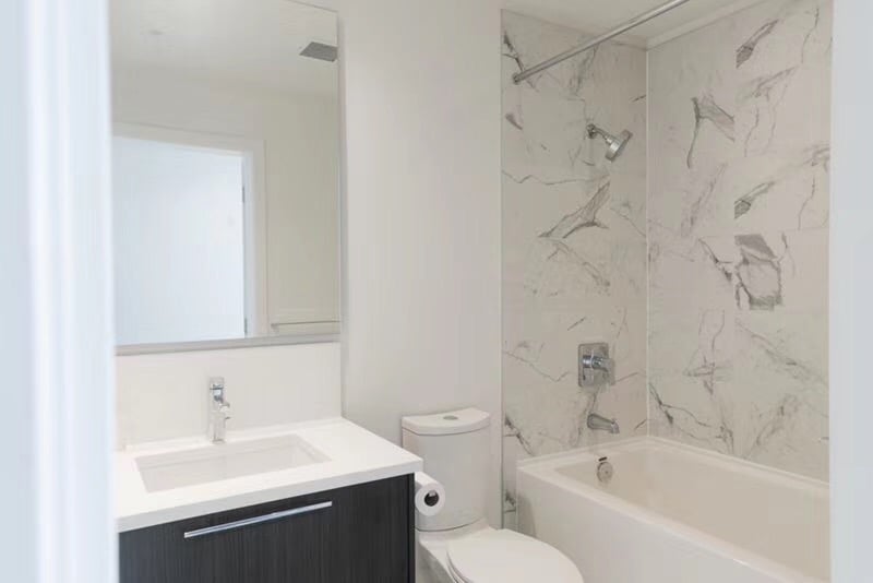 503-6677 Cambie St